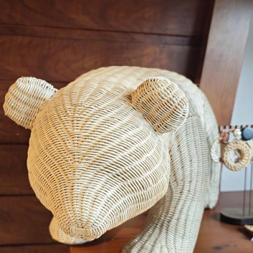 Wicker rattan animal