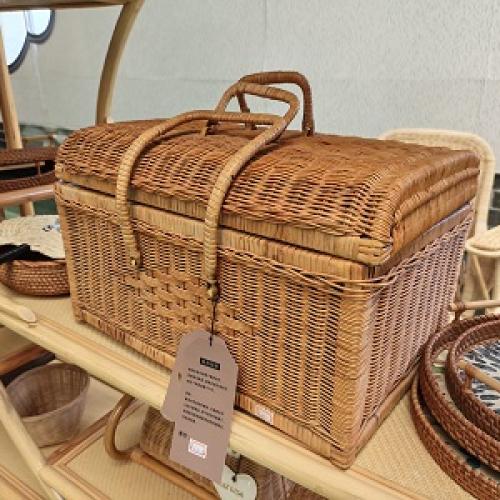 wicker rattan suitcase